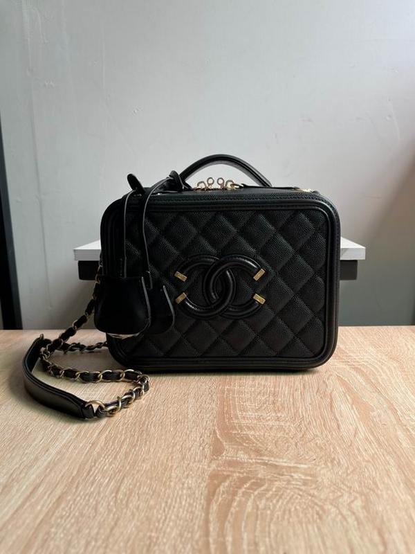 Chanel Handbags 622